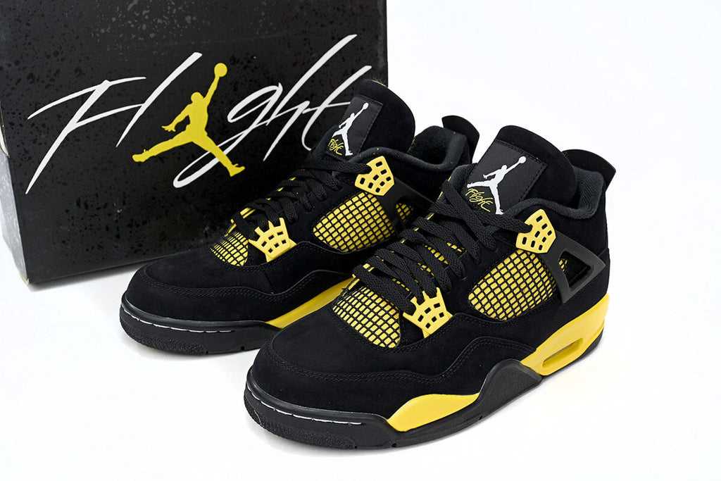 Jordan 4 Retro Thunder  2023 DH6927-017