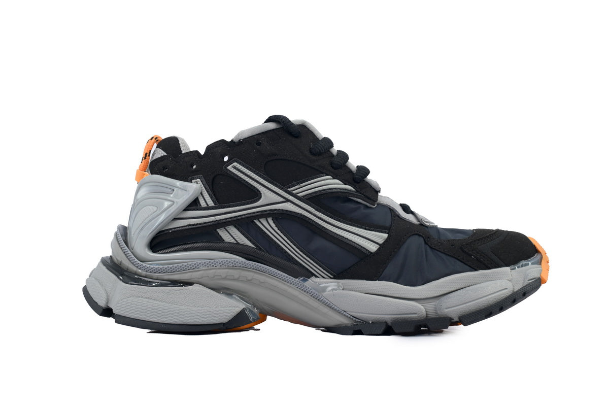Balenciaga Runner Sneaker Worn-Out - Black Fluo Orange 772774 W3RNY 1878