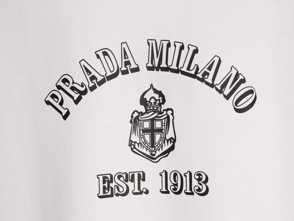 Prada 26SS Milano Logo Graphic Short-Sleeve T-Shirt - Black（副本）